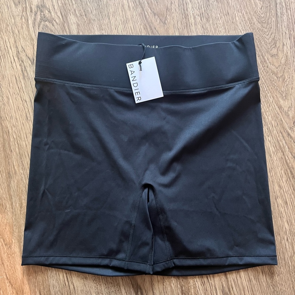 Bandier High Waist Black Biker Shorts Size L NWT Sculpting